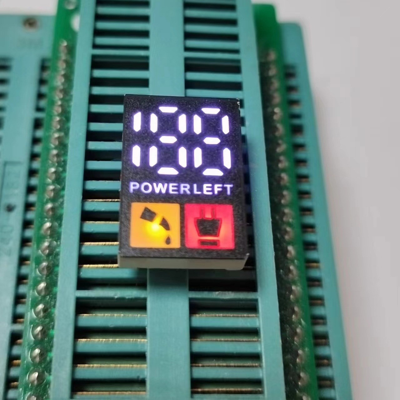 厂家直供LED数码屏 剃须刀数码显示屏 双排6脚高亮彩光数码管1813