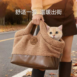 跨境猫包秋冬季绒感加厚保暖斜挎包狗狗外出包单肩包便携宠物背包