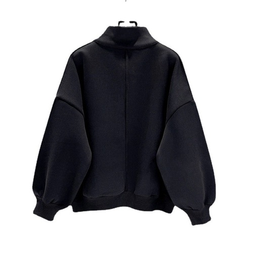Half-zip black hoodie for men—spring and autumn, stand-up collar hooded American retro jacket—trendy, high-end, street-style men's wear for fall and winter.