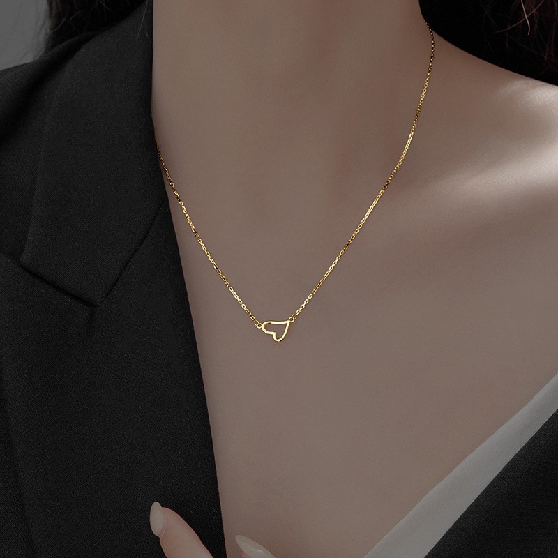 Advanced Sense Niche Design S925 Silver Love Clavicle Chain Women's Instagram Minute Style Necklace Pendant Birthday Gift for Girlfriend