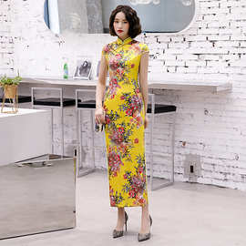 走秀女清仓黄色处理便宜春季2025长款旗袍连衣裙修身日常显瘦
