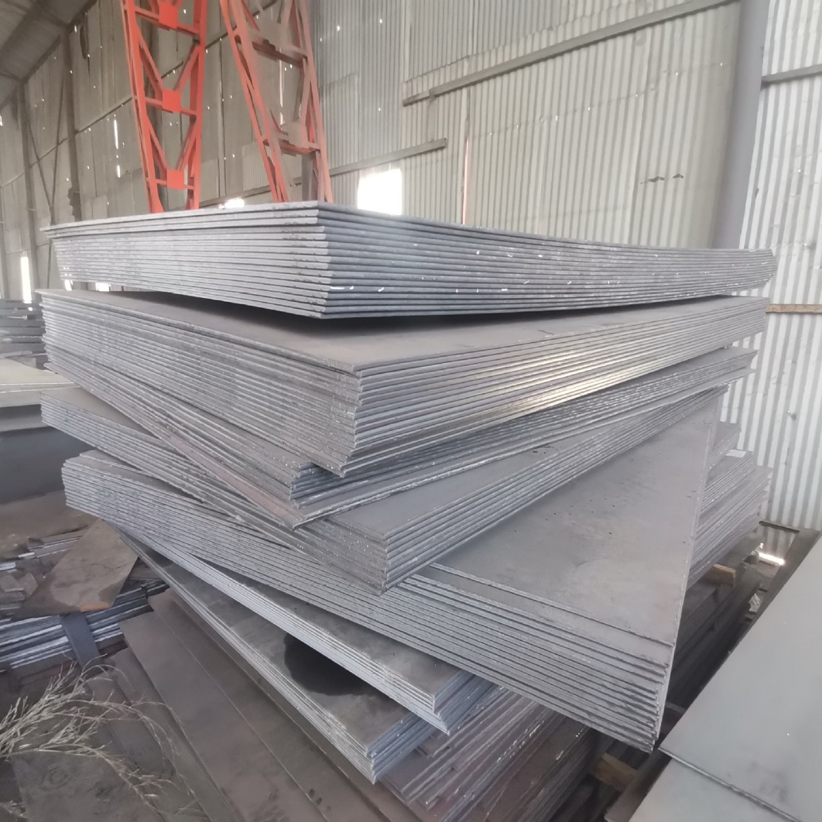 Pallet de madera sólida cartón de madera sólida pallet de madera sin fumigación    Placa de madera para carretilla elevadora especial para logística