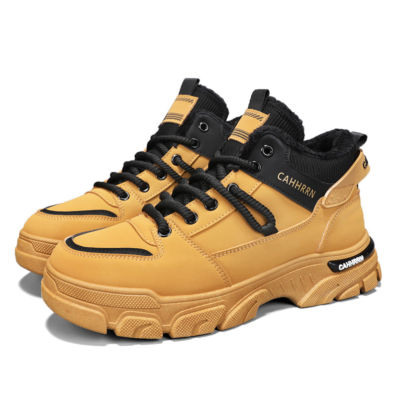 Zapatos de hombre de alto nivel 2024 nuevo otoño británico botas de estilo Martin zapatos deportivos de moda casuales de invierno más terciopelo calentamiento