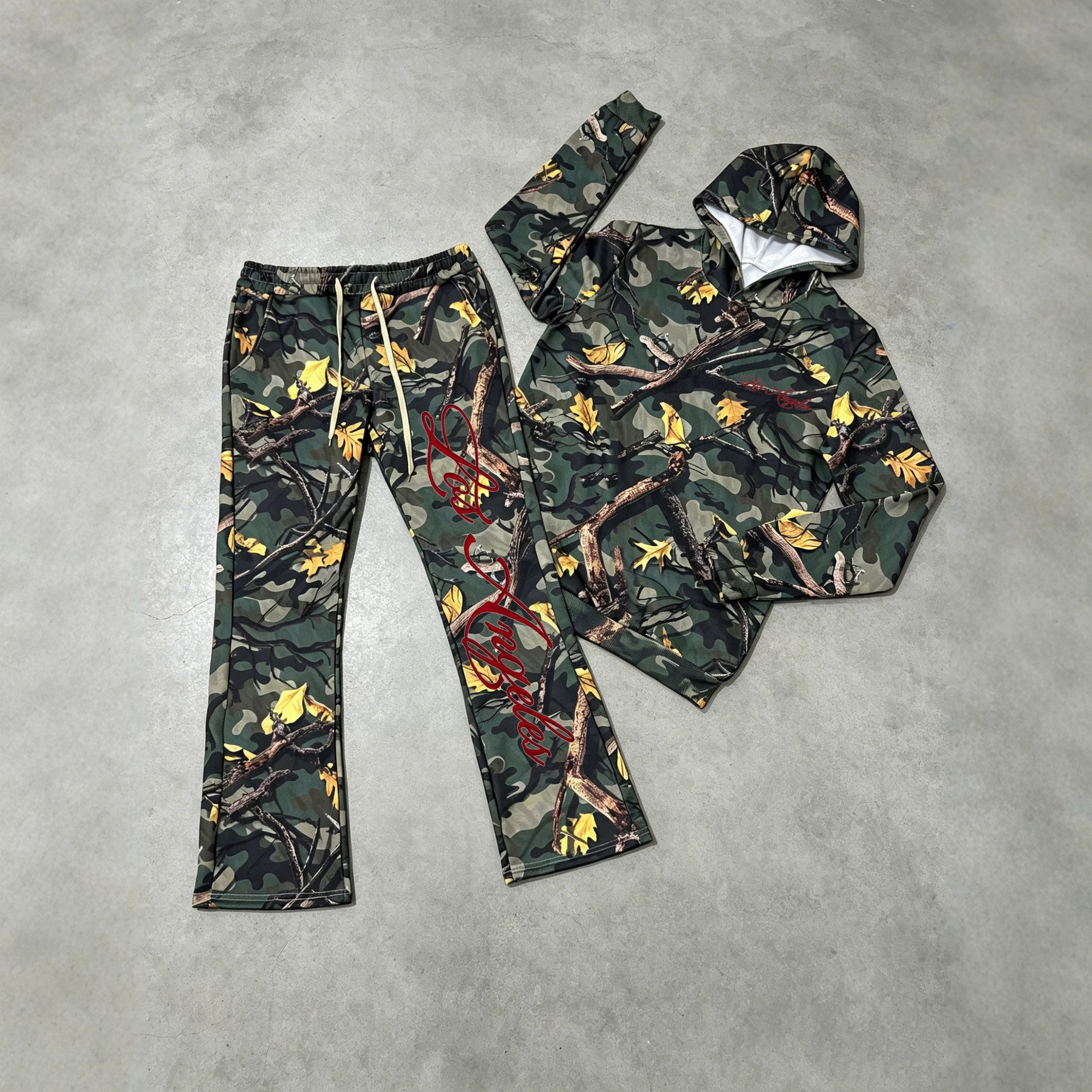Men's Forest Camouflage Letter Embroidered Hooded Sweatshirt + Flared Sweatpants Two Piece Set_viptrois.com