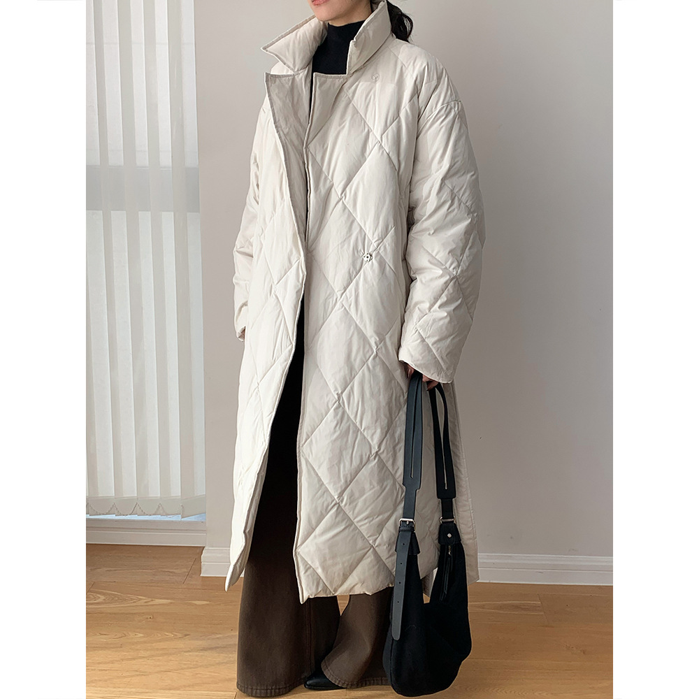 Dorothy High-Quality New Warm down Jacket Quilted Stand Collar Hidden Button Mid-Length Silhouette Belt Jacket for Women