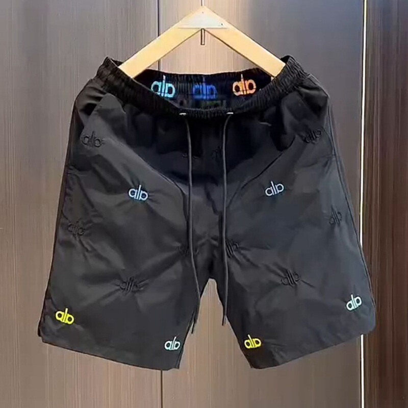 Light Luxury, High-End, Fashionable and Versatile Men's Shorts, 2026 Summer New Style, Embroidered Letter Design, Five-Point Pants for Men Light Luxury, High-End, Fashionable and Versatile Men's Shorts, 2026 Summer New Style, Embroidered Letter Design, Five-Point Pants for Men