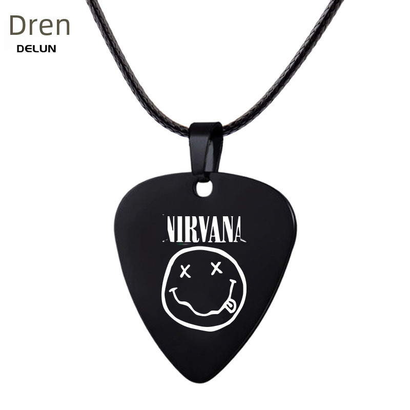 유럽과 미국 국경 간 공급 NIRVANA 밴드 NIRVANA 밴드 펜던트 스테인레스 스틸 기타 픽 목걸이 키 체인