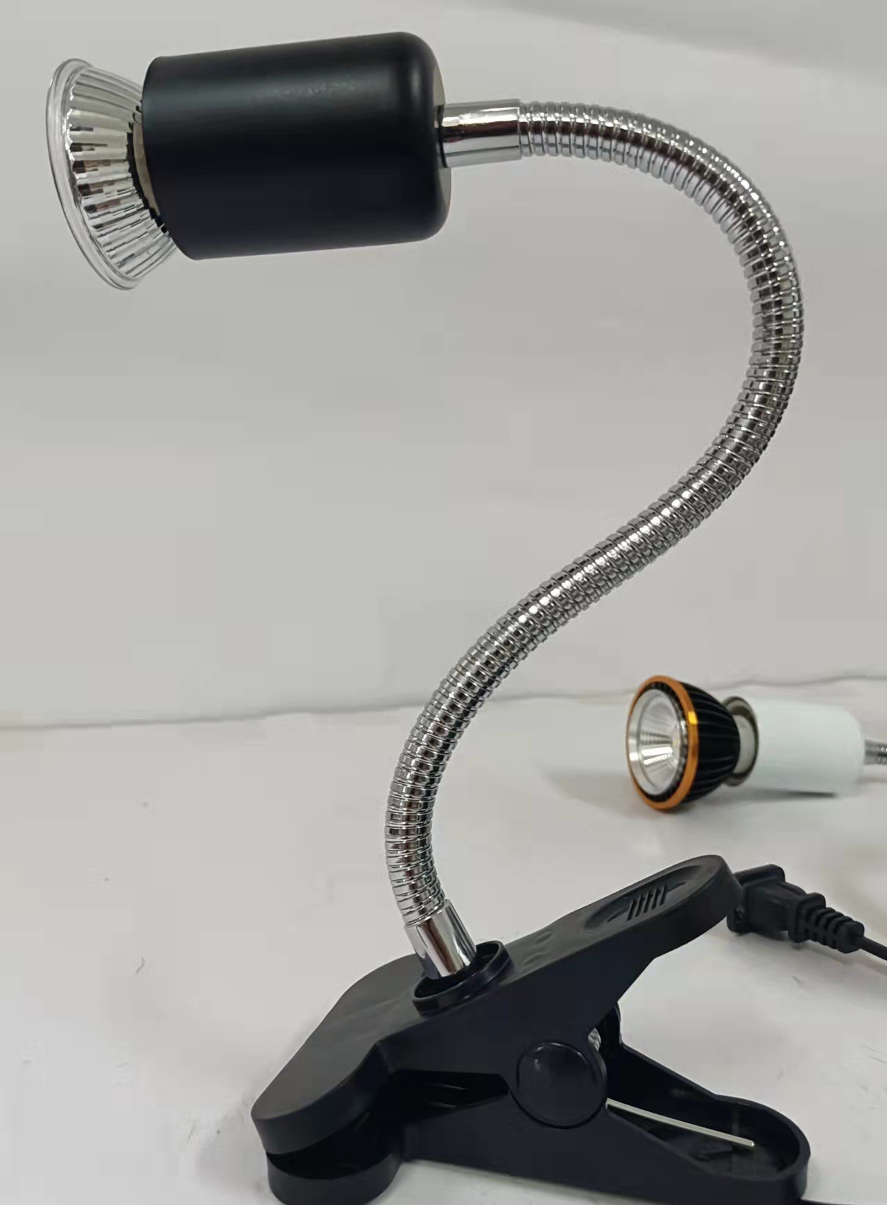 5535b5bc2eec15b0d4d2da6b99fe83