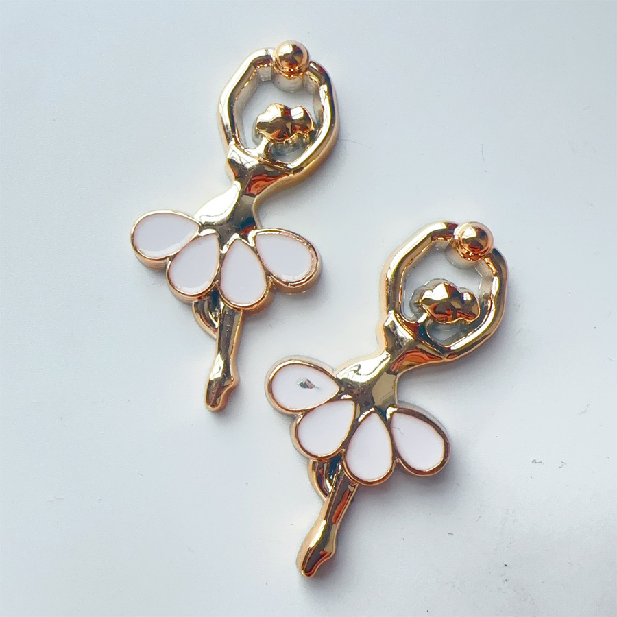 Nuevos troyanos gafas conejo ángel caja de teléfono joyería agujero hebilla de zapatos material flores accesorios joyería clips