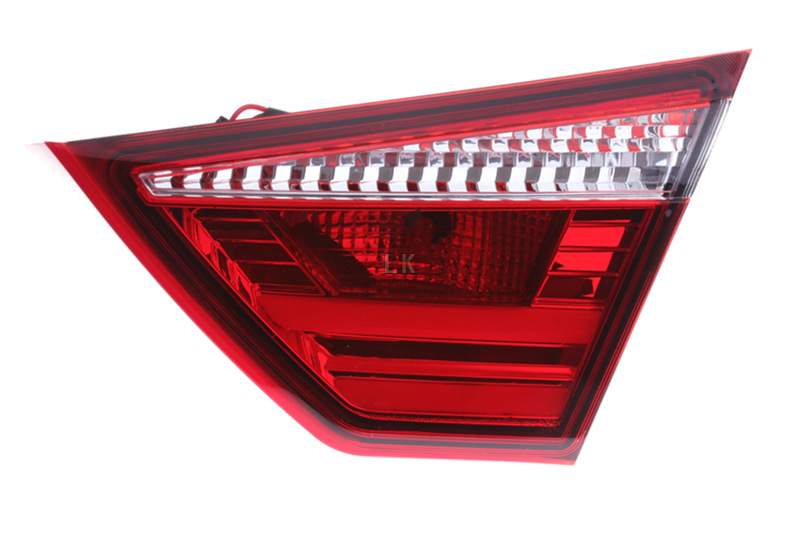 Applicable to Changan Yuexiang V7 rear tail lamp assembly V7 rear bumper lamp rear fog lamp left and right combination lamp brake reversing lamp cover