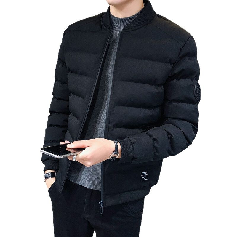 Chaqueta de invierno de algodón para hombre, nueva chaqueta casual corta de moda, chaqueta cálida y gruesa con cuello de béisbol para hombre.