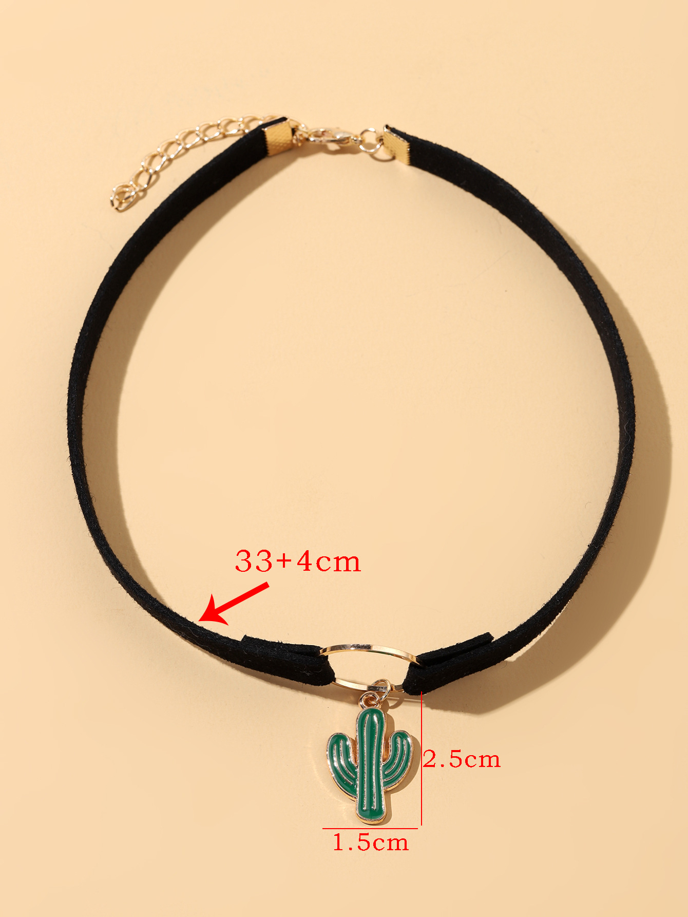 New Retro Simple Korean Velvet Clavicle Chain Fashion Creative Moth Cactus Necklace Wholesale display picture 5