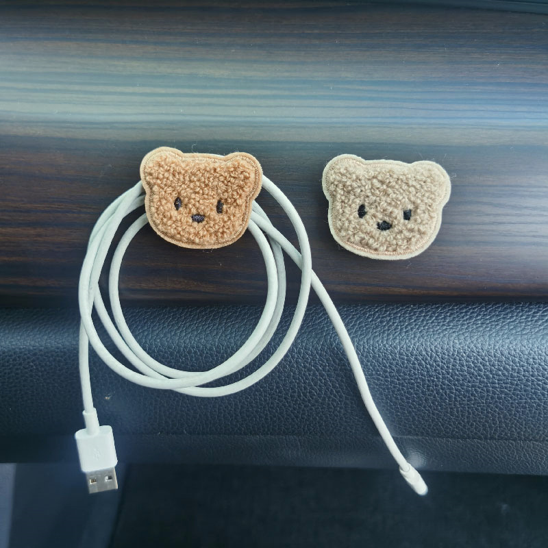 Korean version ins style bear head multifunctional car hook car front passenger storage decorative small sticky hook