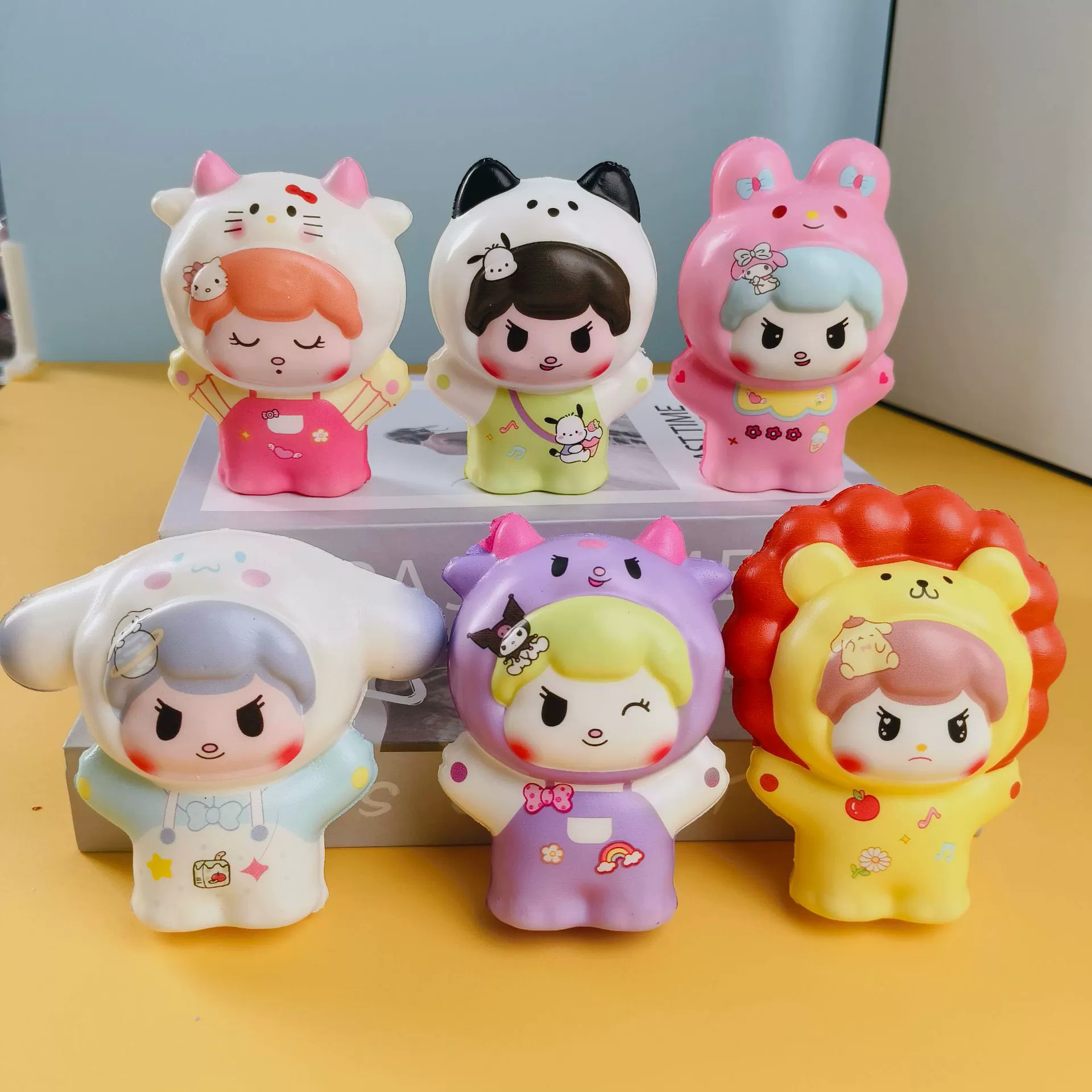 Новый трансграничный продукт Sanrio Strawberry Bear Hippo, детские декомпрессионные и вентилирующие игрушки, киоск ночного рынка, оптовая продажа из искусственной кожи