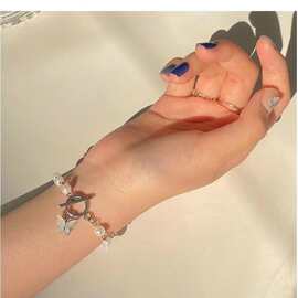 波西米亚时尚手饰设计感手串浪漫唯美珍珠OT扣蝴蝶女士百搭手链