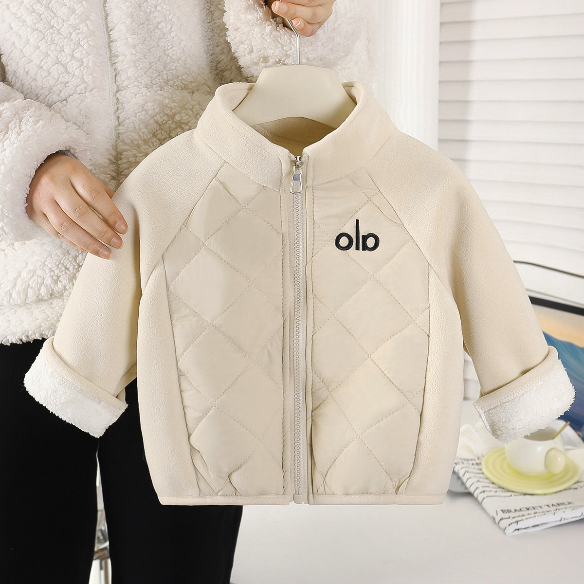 Invierno nuevo chaqueta con cremallera caliente para niños chaqueta de algodón para niñas ropa infantil al por mayor
