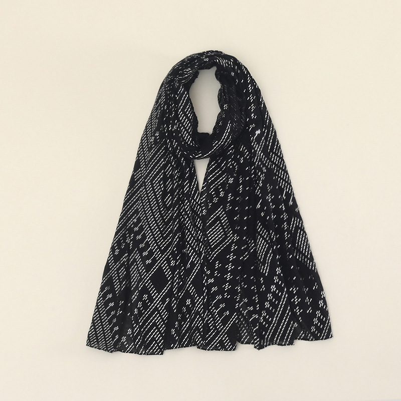 跨境爆款马来西亚女士高级感围巾烫金风格中东莫代尔棉长丝巾头巾