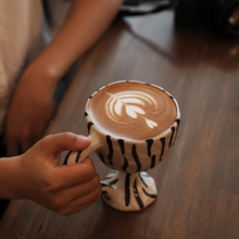 批发包邮手绘釉下彩设计师款陶瓷咖啡杯奶杯陶瓷早餐杯样板房