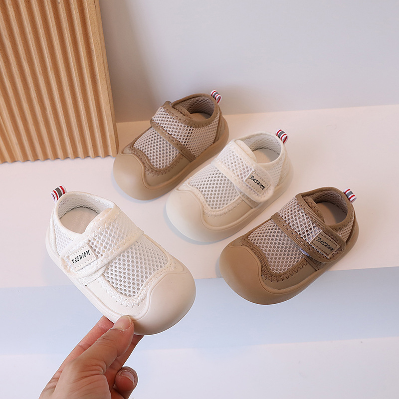 A generation of spring and summer new baby shoes soft bottom baby shoes 1 1 2-3 years old men's and women's net shoes toddler shoes