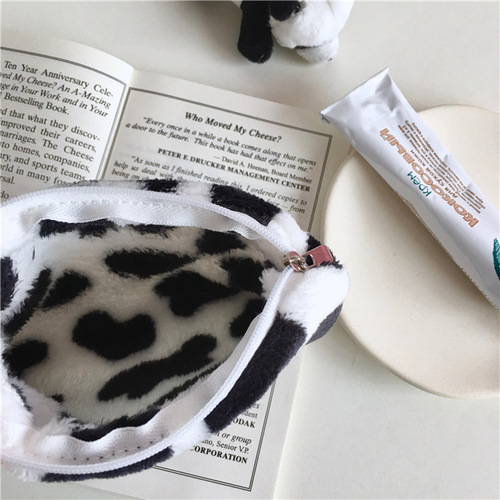 Korean ins style cute girl plush cow coin purse going out mobile phone bag mini coin storage bag