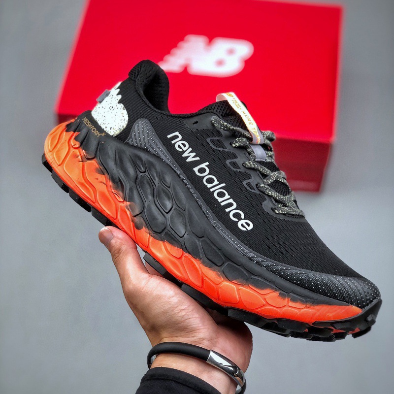 莆田純原の新型男女ランニングシューズ新百倫more v 3カップルカジュアル緩衝ジョギングシューズスポーツシューズ