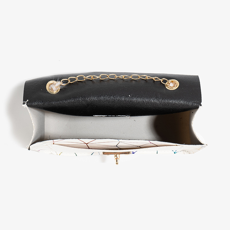 Comercio exterior coreano 2024 moda fresca bolsos de mano de peluche de diamante bolsos casuales de hombro de mujer bolsos de maquillaje image 4