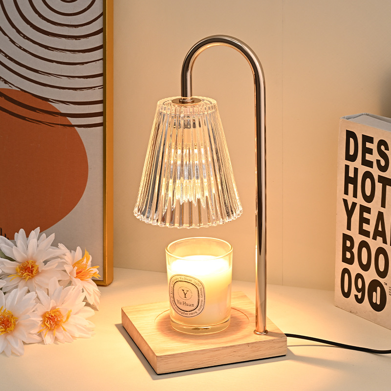 La nueva lámpara de cera de aromaterapia de atenuación con temporizador, lámpara de mesa decorativa simple, lámpara de vela de derretimiento de troncos, lámpara de aromaterapia sin fuego