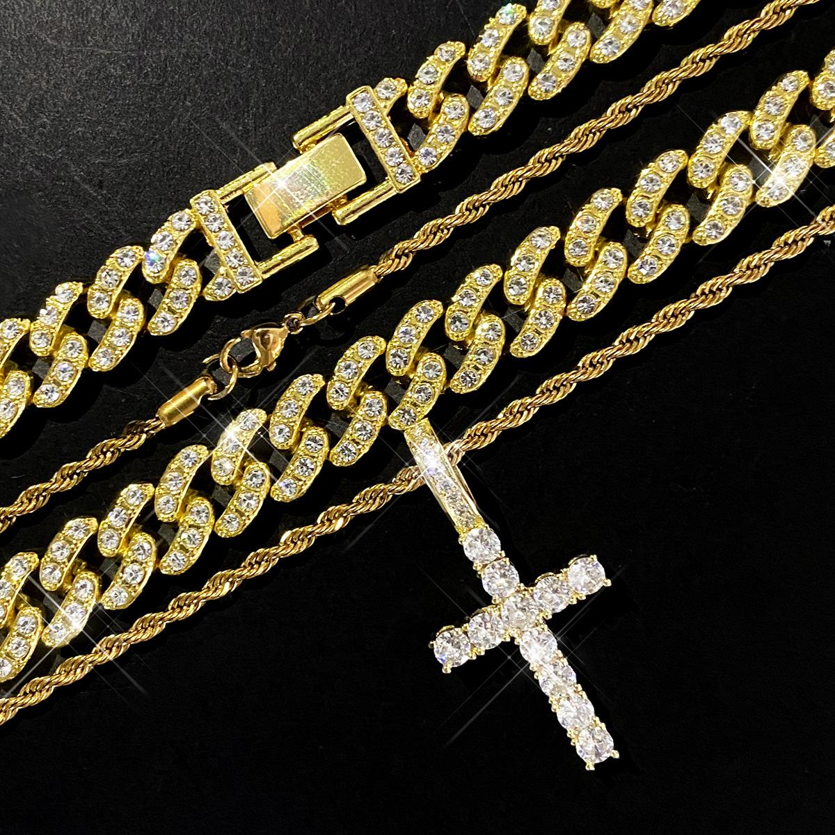 Daily Occasion Hip-Hop Cross Zinc Alloy Plating Inlay Rhinestones Unisex Pendant Necklace Necklace Men Layered Necklaces