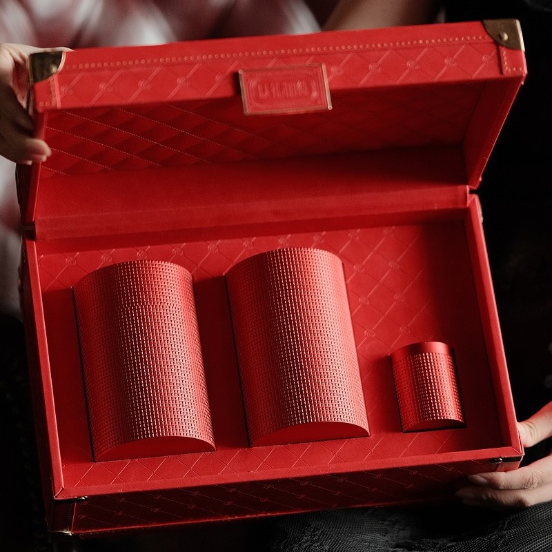 以礼相待系列皮革礼盒2大加1小合金罐包装精美高档红茶绿茶包装