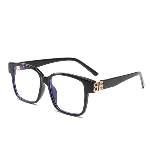 Square Anti-blue light glasses from the  Xiaohongshu livestream, with a slim appearance that can be customized with prescription lenses.