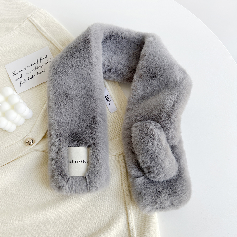 Sciarpa donna in peluche incrociata morbida e calda invernale_voghion.com