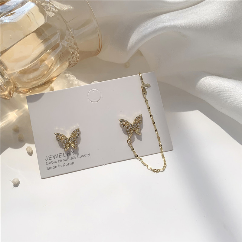 Korean Style Butterfly Diamond Stud Earrings display picture 3