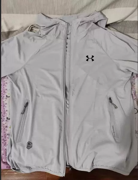 Anma Ice Silk Sun Protection Clothing for Men and Women, 2025 Summer Outdoor Sun Protection Clothing, Breathable Hooded Sun Protection Jacket, Sun Protection