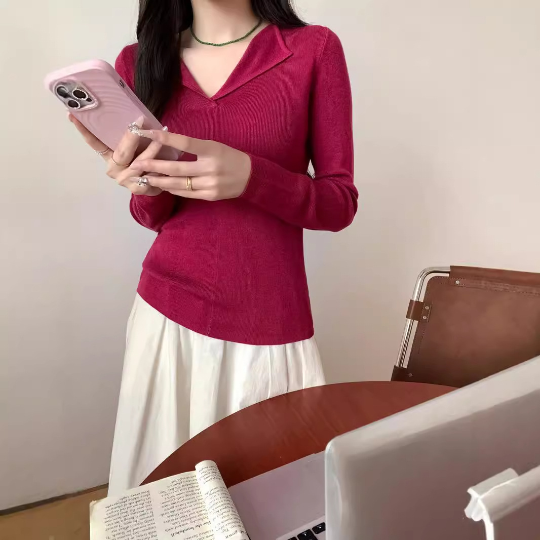 가을 새로운 V 넥 스웨터 여성의 하이 엔드 디자인 센스 작은 라 니트 스웨터 여성의 솔리드 컬러 슬림 핏 풀오버 탑