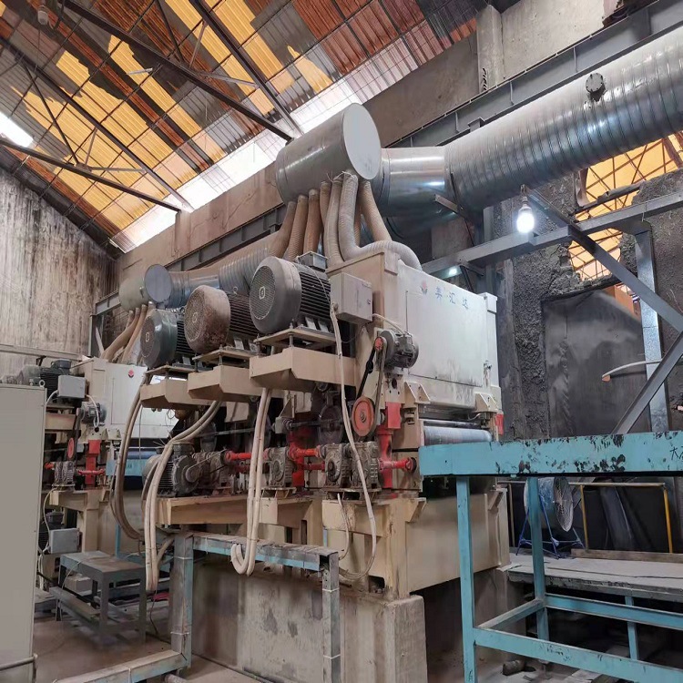 ������ֳ��������䲼��������  �����͸������߲���������110KW