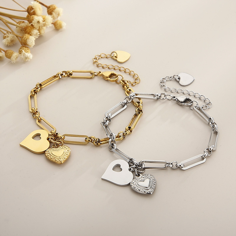 304 Stainless Steel Material Heart Shape Pattern Elegant Heart Shape Titanium Steel Plating Bracelets