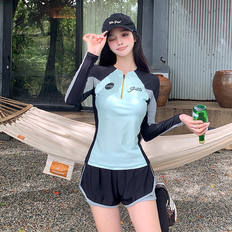 Swimsuit for Women 2025 New Contrasting Color Sun Protection Long-Sleeved Quick-Drying Sports Style Casual Vacation Split Surfing and Snorkeling Swimsuit