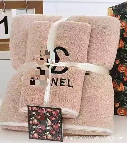 2-teiliges besticktes Badetuch-Set, Haushalt, Strandtuch, Partnerset