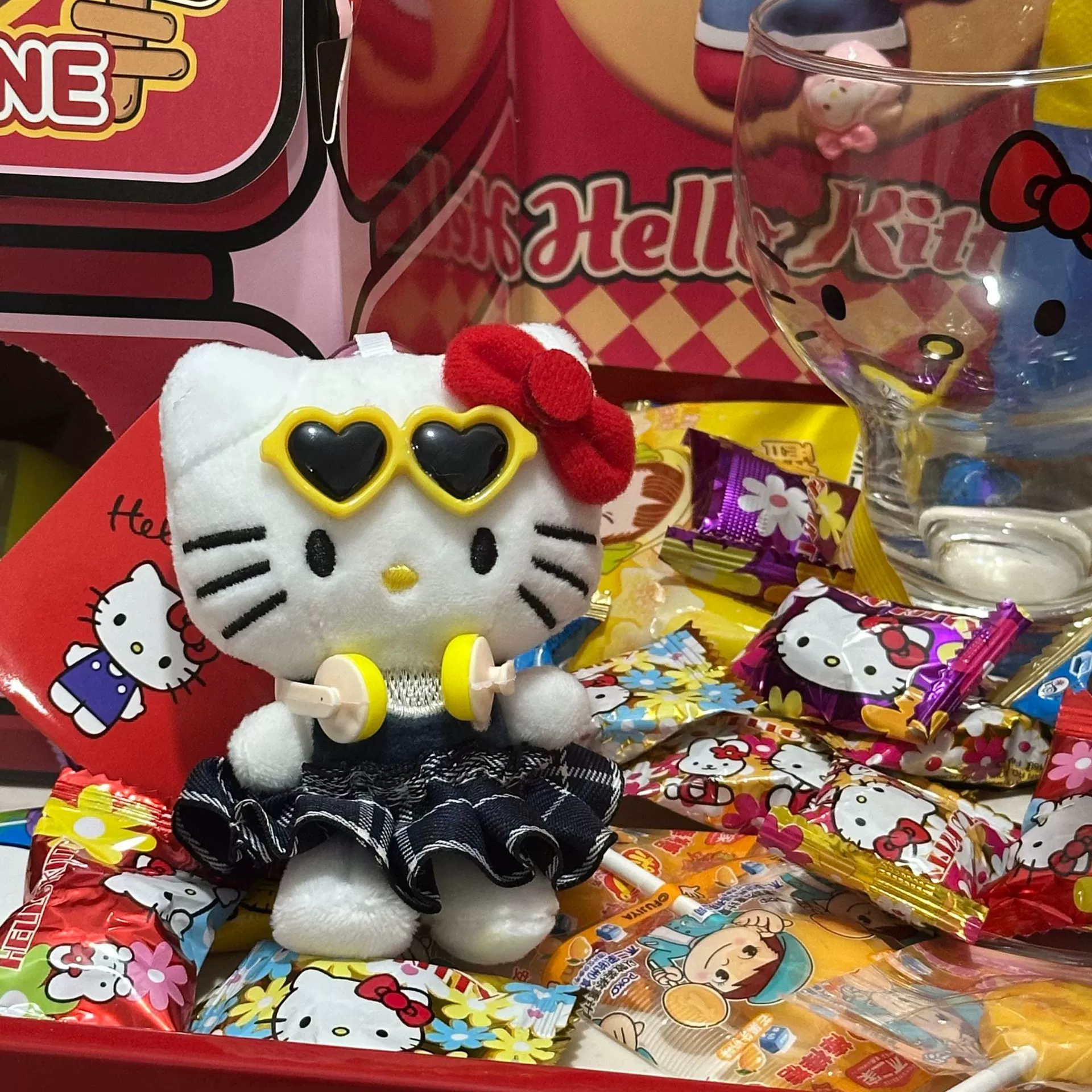 Плюшевая подвеска-брелок для ключей (Hello Kitty) симпатичная кукла, мягкая мини-плюша 10+ вариантов дизайна, подарок 0.038 кг