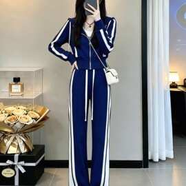 时尚撞色条纹休闲运动套装女春秋新款连帽卫衣长裤两件套显瘦