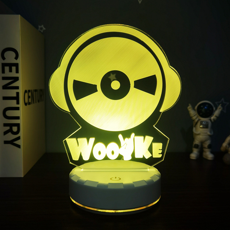 Lámpara 3D decorativa estilo gaming con diseño de mando