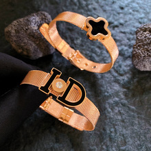 跨境热销四叶草表带式手链女轻奢时尚百搭高级手饰不锈钢工厂批发