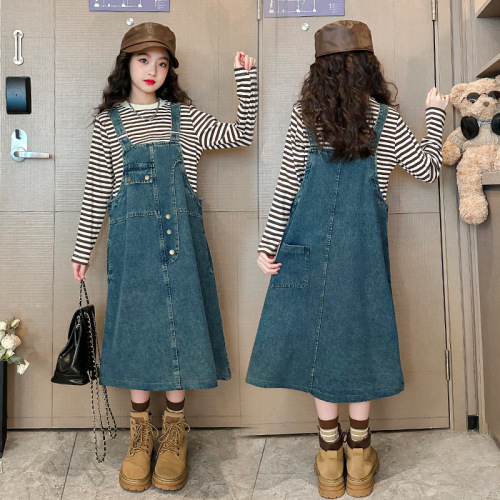  New Arrival Girls' Autumn Outfit Set: Trendy Spring/Summer Dress with Denim Suspender Skirt for Older Kids