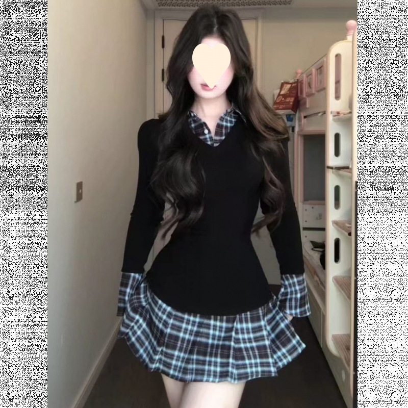早秋流行穿搭学院风修身显瘦连衣裙女2025秋季新款百褶短裙子|undefined