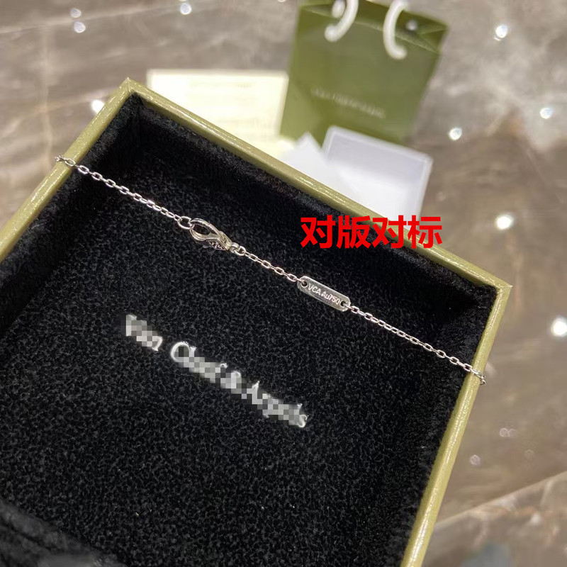 925 スターリングシルバー高バージョン Fanjia ラッキーダイヤモンドクローバーネックレス女性のクローバーペンダントメッキ 18K ゴールド工場直販|undefined
