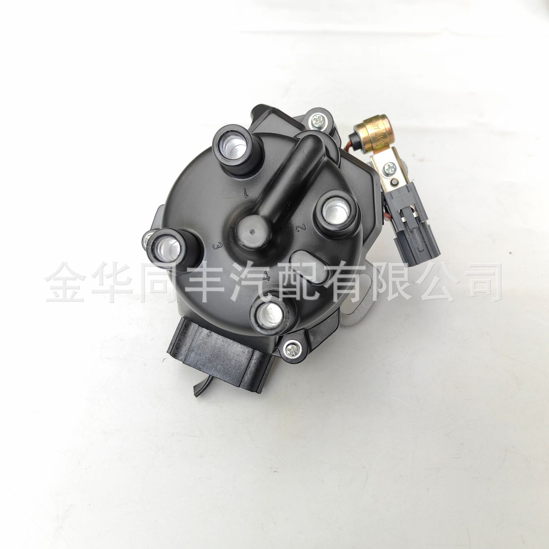 Cross-Border Applicable Nissan 22100-0m000 22100-0m001 22100-0m300 Distributor*