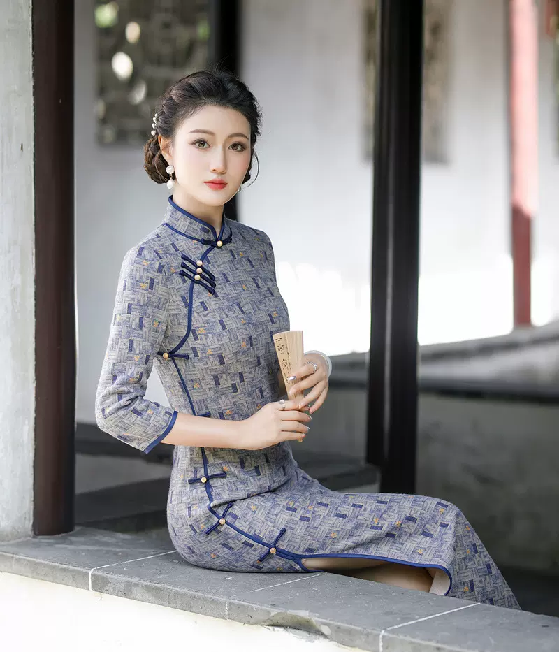 长袖旗袍秋冬保暖连衣裙中年女妈妈格子日常穿礼服大码复古民国风