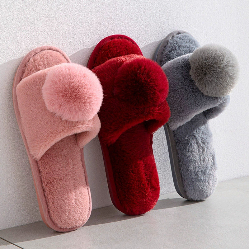 Мяч с открытым пальцем