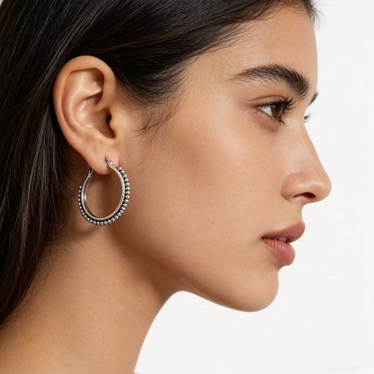 Factory direct sale, new cross-border hot-selling earrings, European and American retro circle bead chain design, high-end trendy earrings