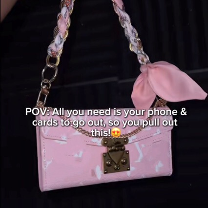 Suitable for iPhone 17 Pro Max phone case, new anti-drop phone leather cover, hot-selling phone case in stock